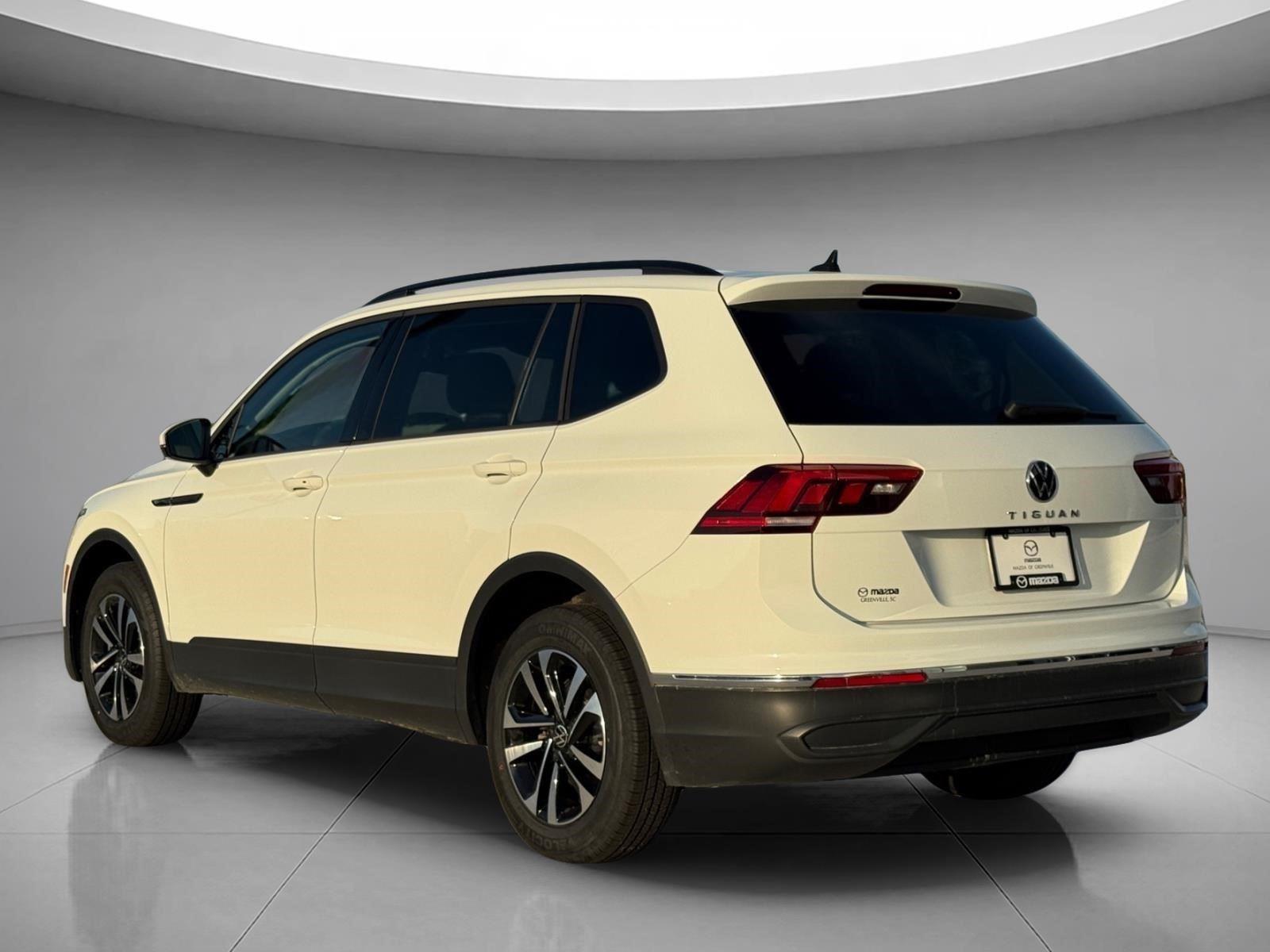 Used 2023 Pure White Volkswagen S image 3