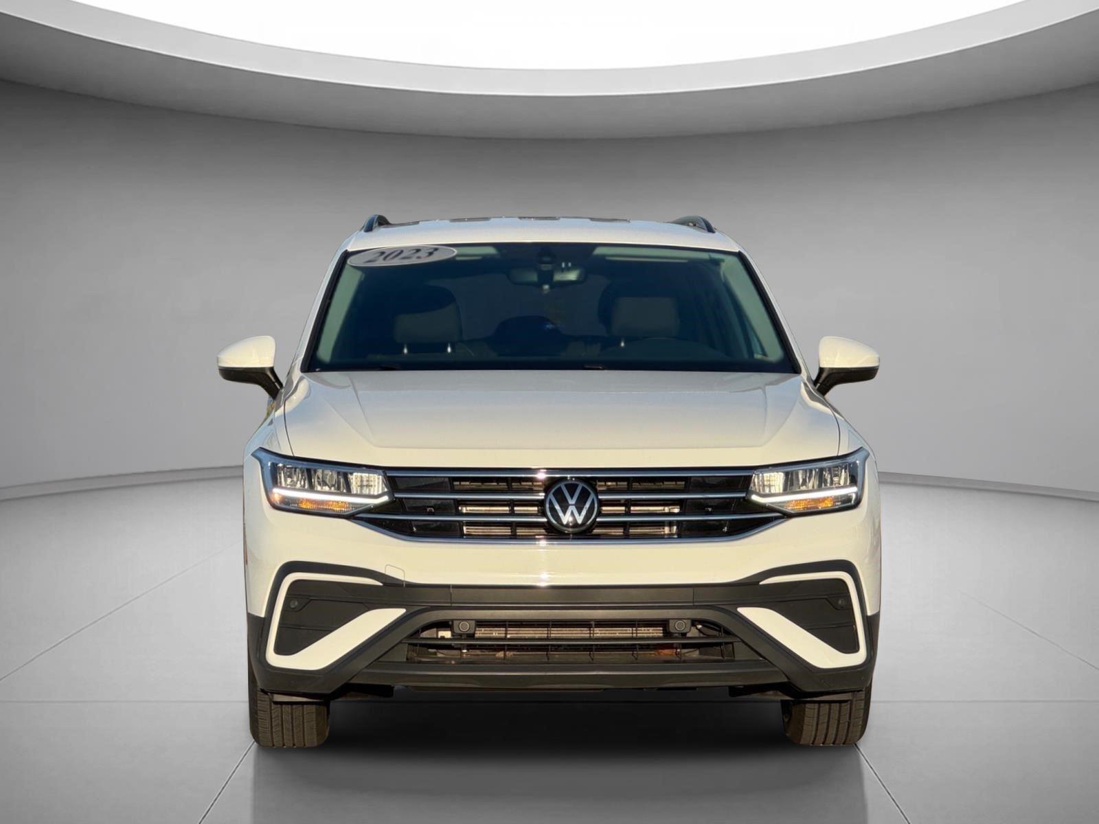 Used 2023 Pure White Volkswagen S image 8