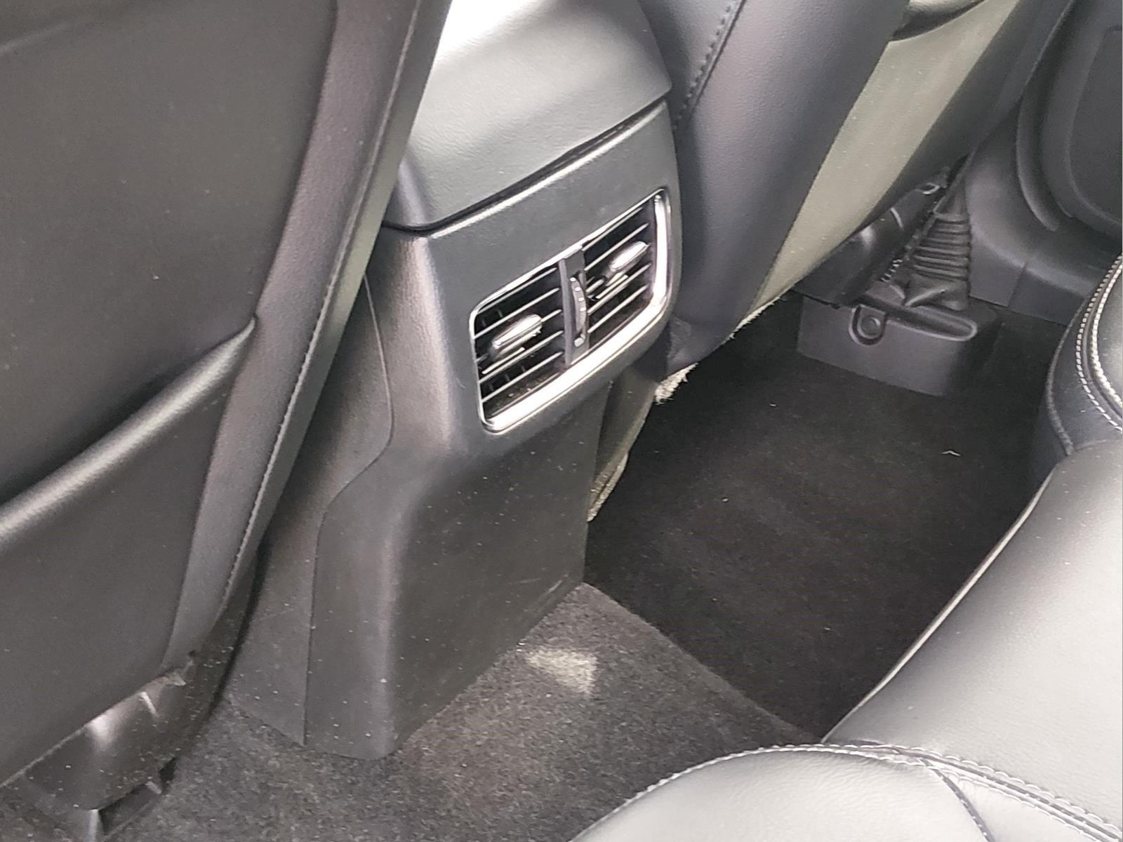Certified Used 2025 Platinum Quartz Metallic Mazda 2.5 S Preferred Package image 20
