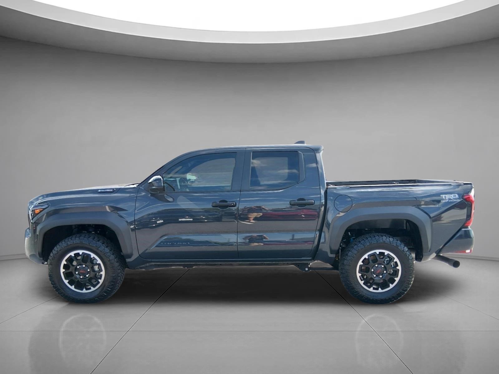 Used 2025 Underground Toyota TRD Off-Road HV image 2