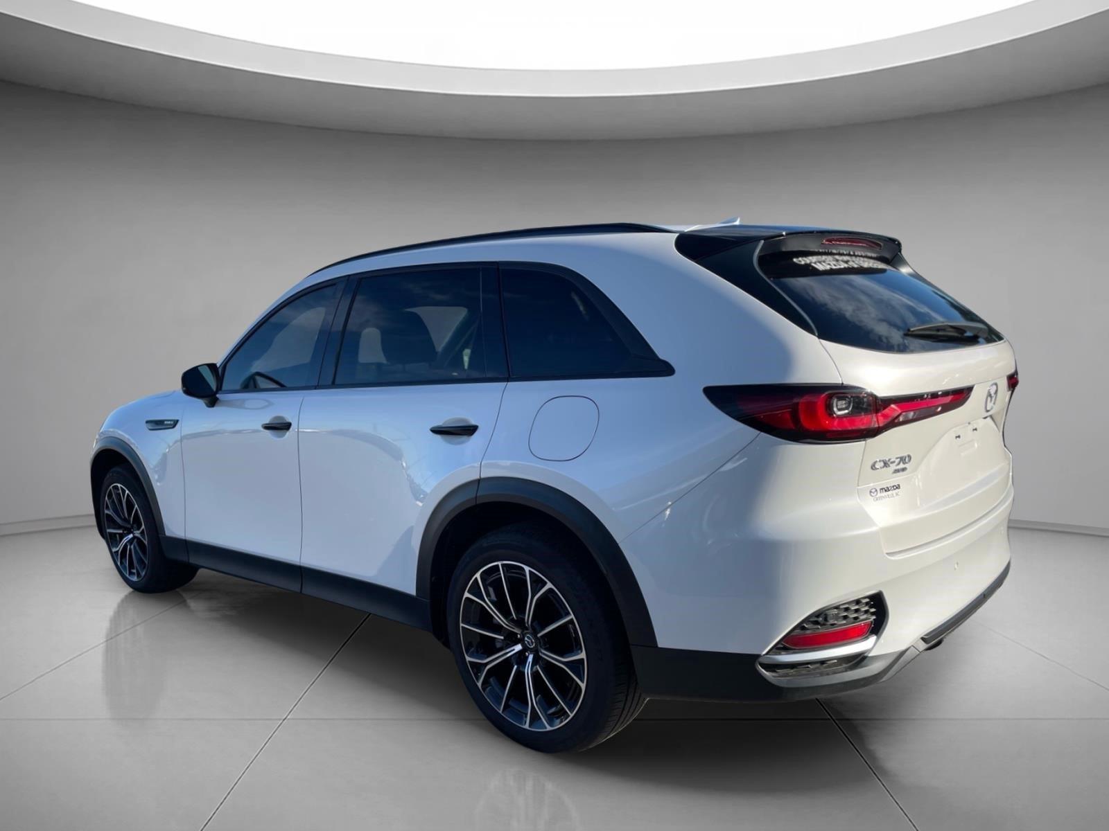 Used 2025 Rhodium White Premium Mazda Premium Package image 3