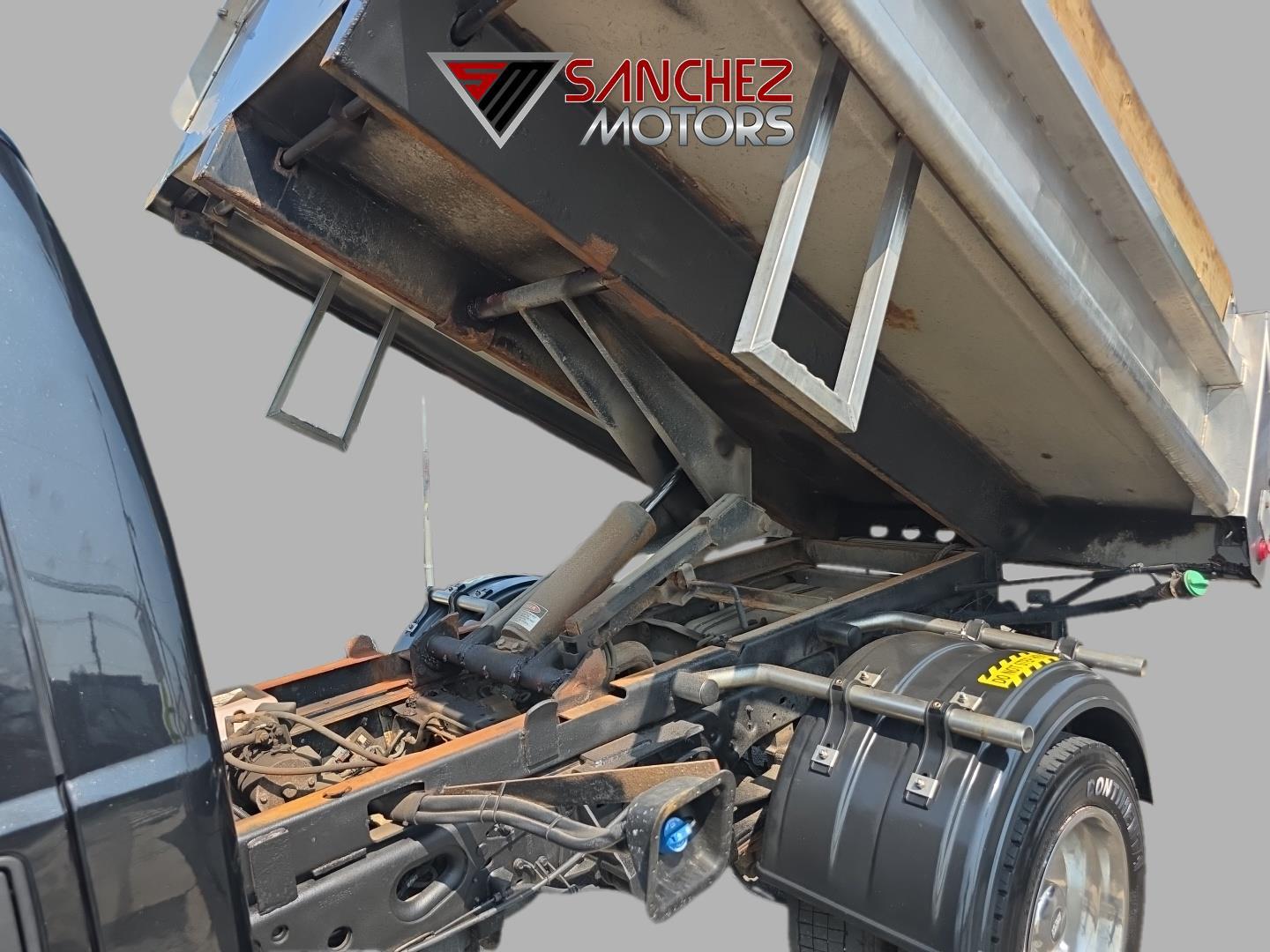 Sanchez Motors