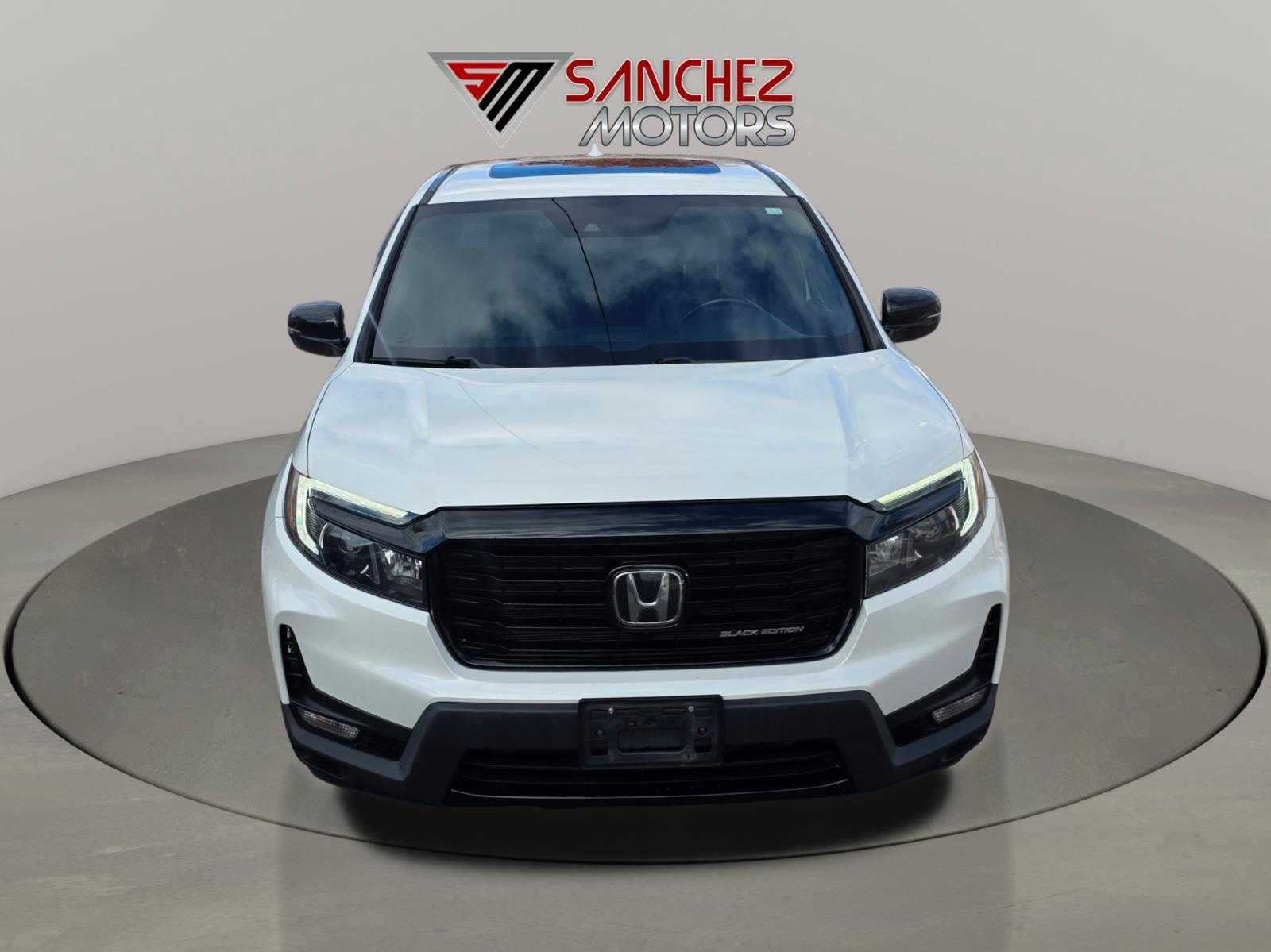 2021 Honda Ridgeline Black Edition's photo