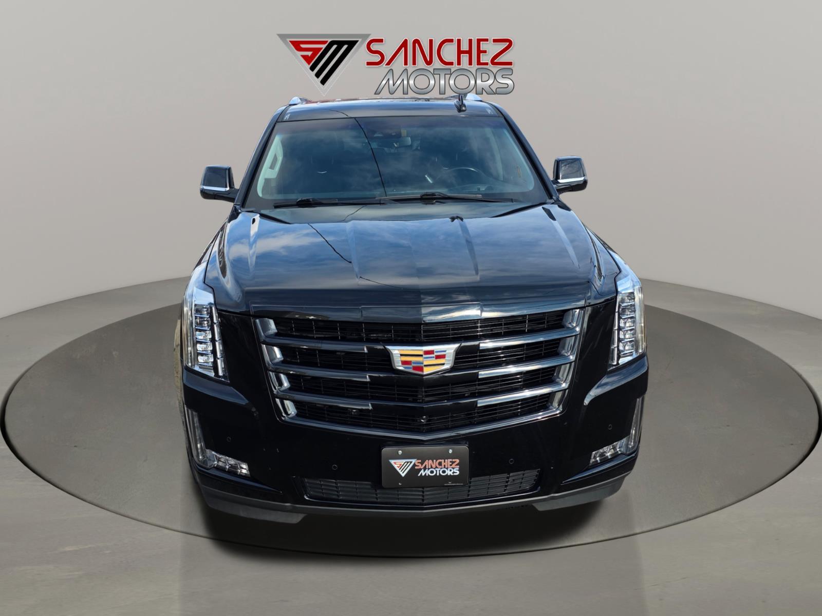 2020 Cadillac Escalade Luxury's photo