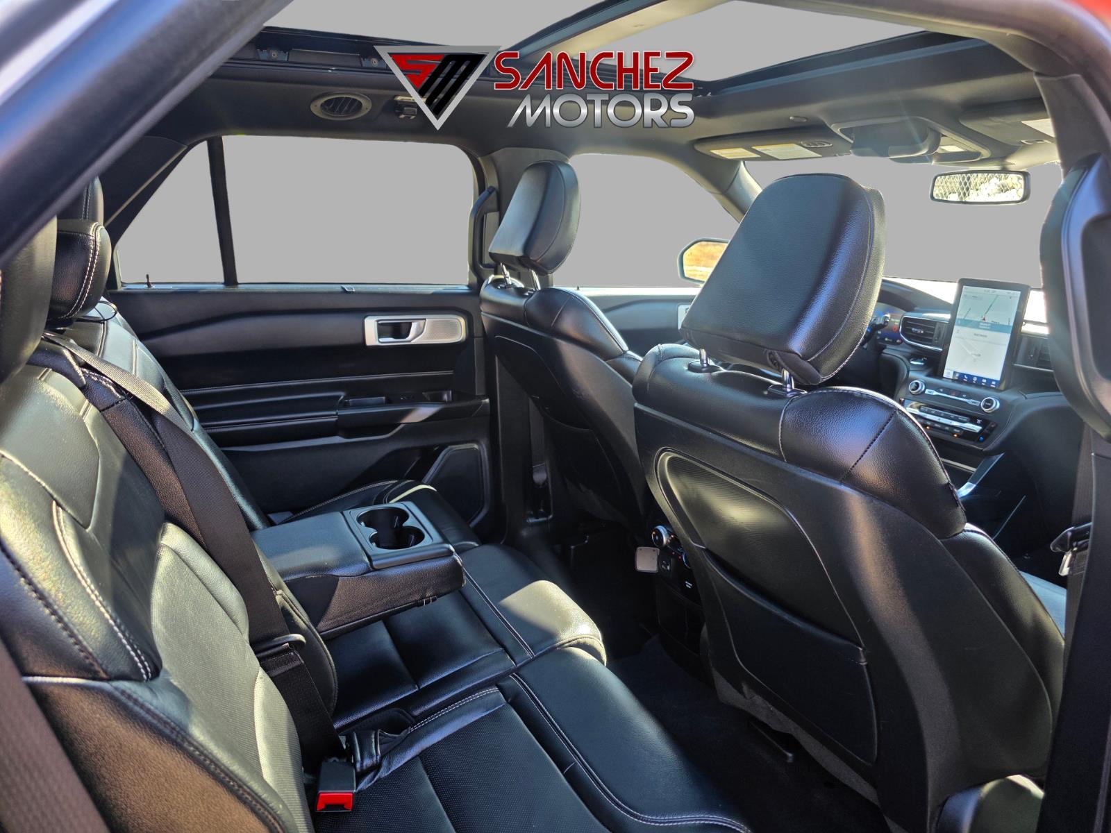 2020 Ford Explorer ST - Photo 10