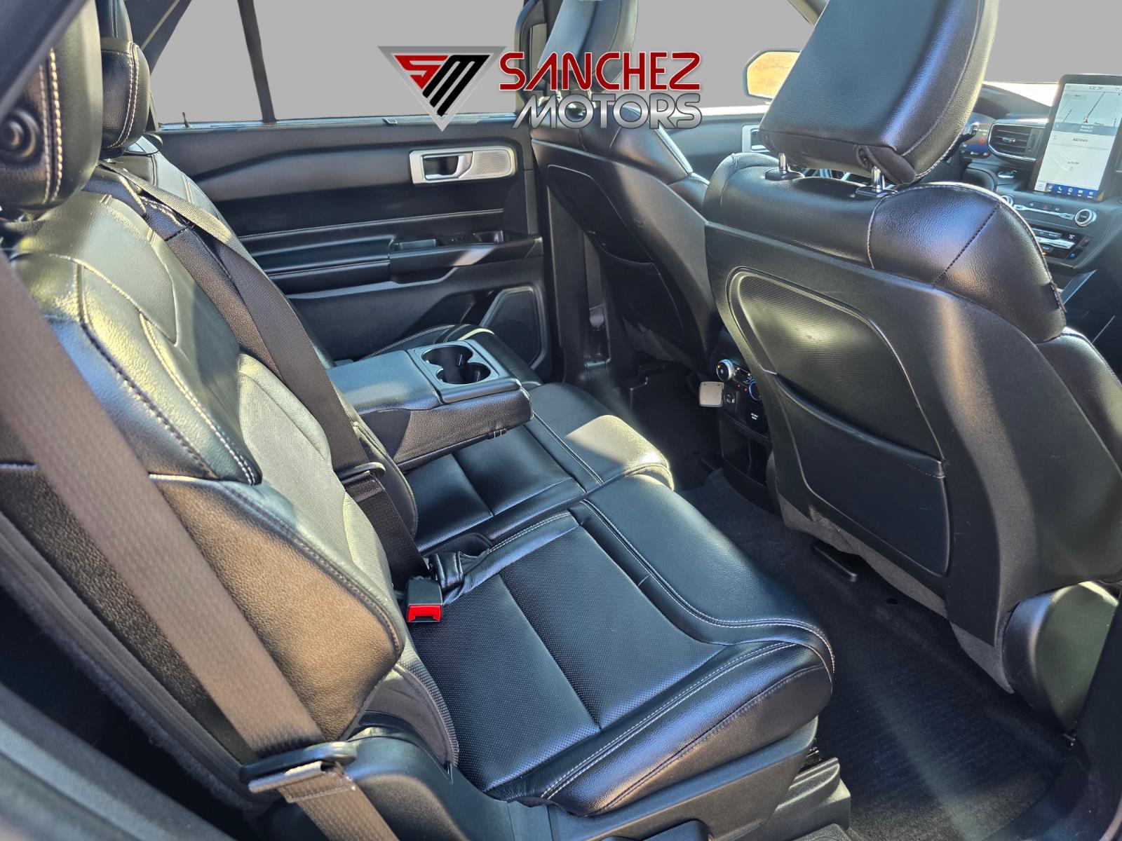2020 Ford Explorer ST - Photo 11
