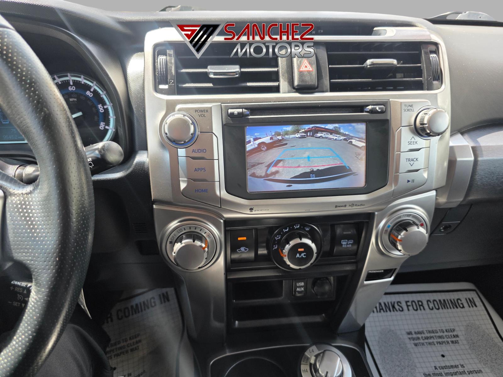 2016 Toyota 4Runner SR5 - Photo 8