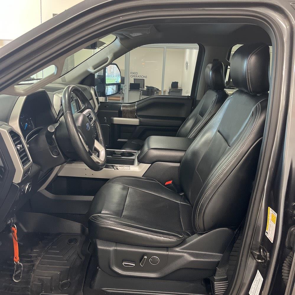 2019 Ford F-250 Lariat 4x4 Crew Cab 6-3/4' Box's photo