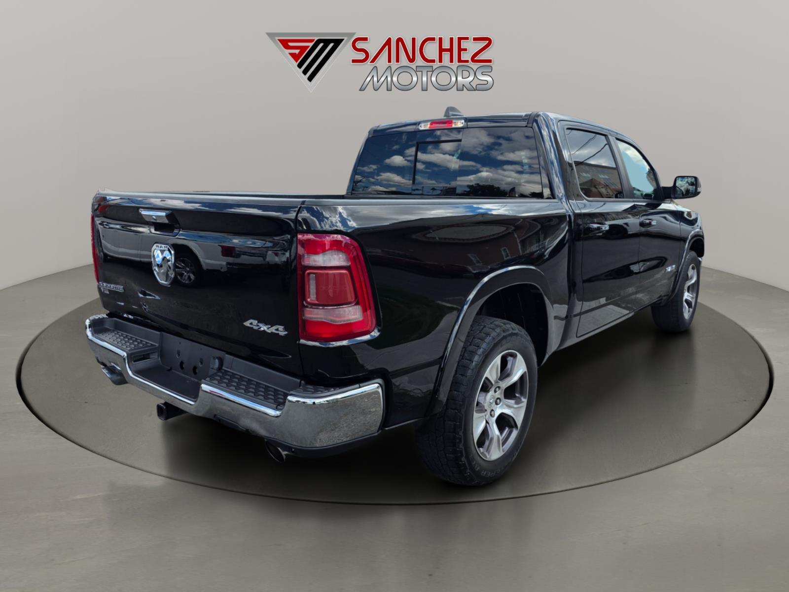 2021 RAM Ram 1500 Pickup Laramie - Photo 3