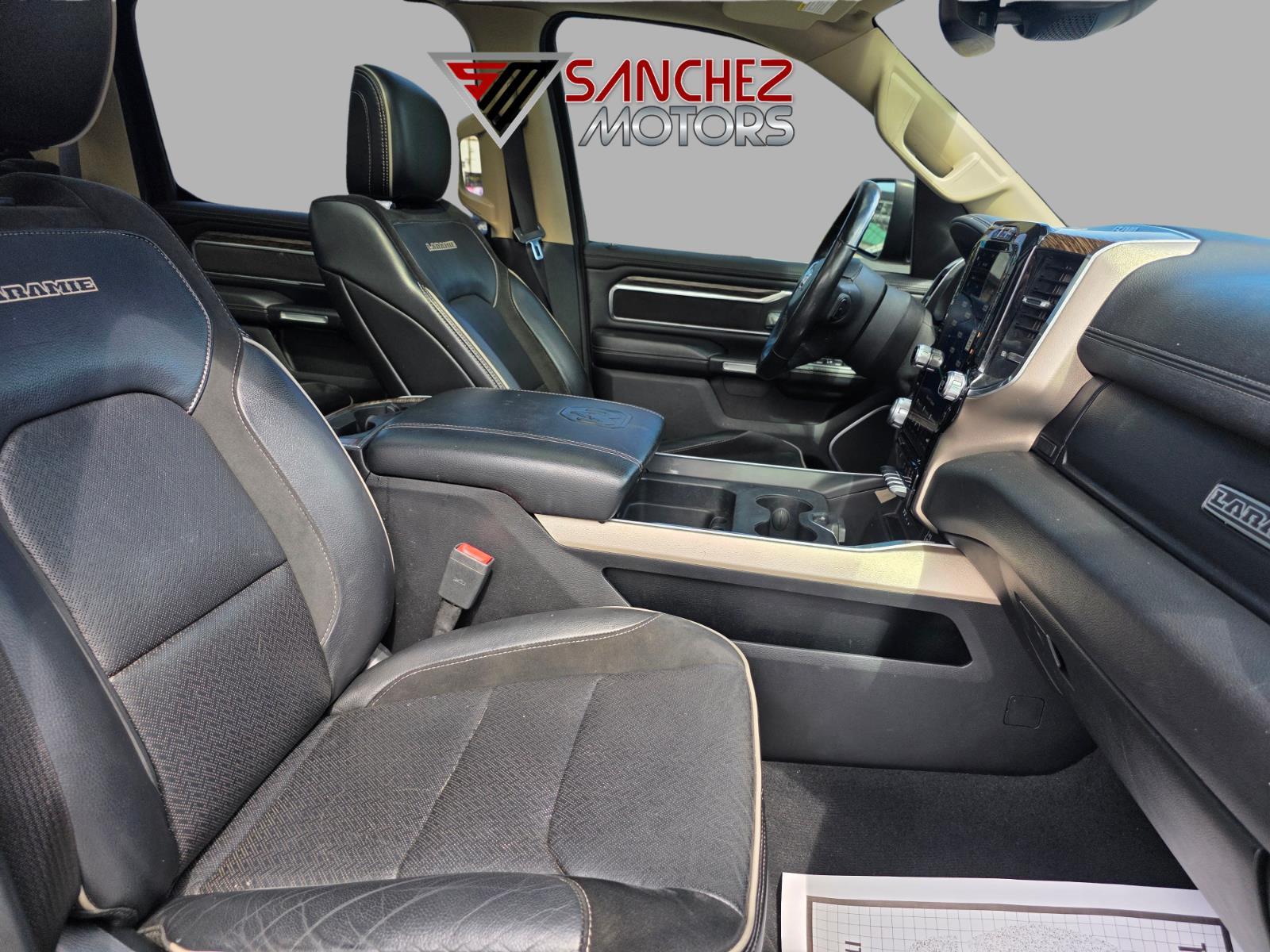 2019 RAM Ram 1500 Pickup Laramie - Photo 11