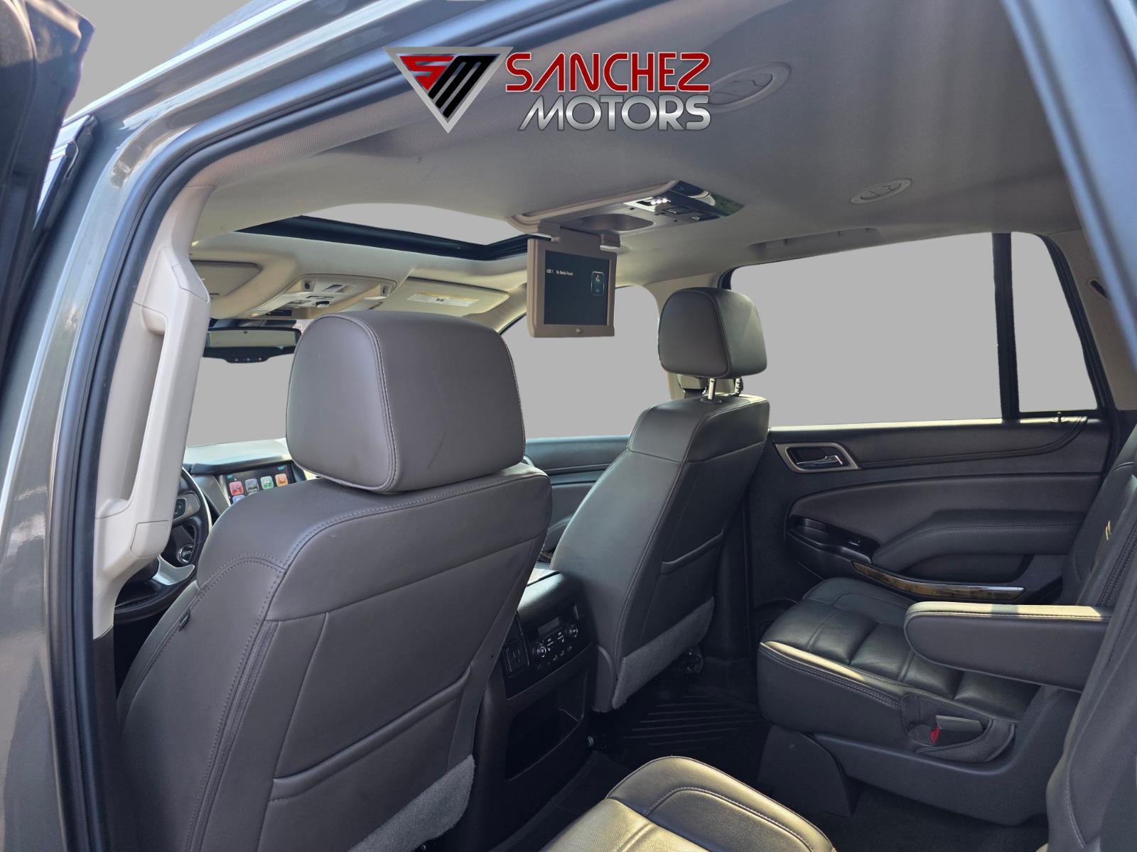 2017 GMC Yukon Denali - Photo 7
