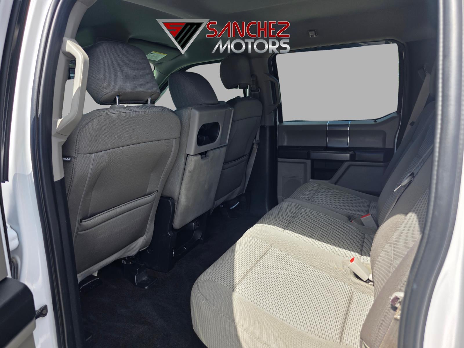 2020 Ford F-150 XLT - Photo 7