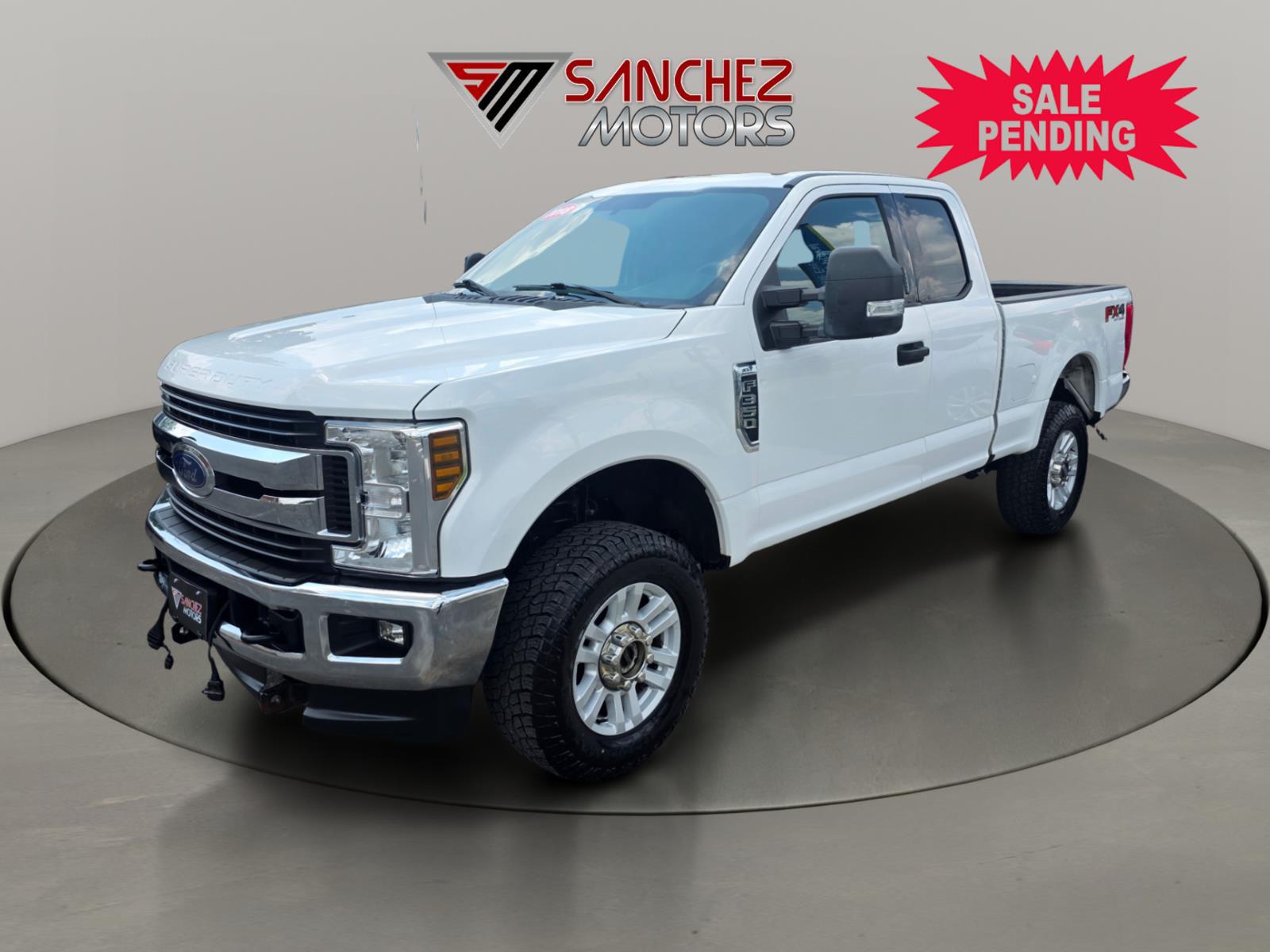  2018 Ford F-350 Super Duty XLT SuperCab 4WD   