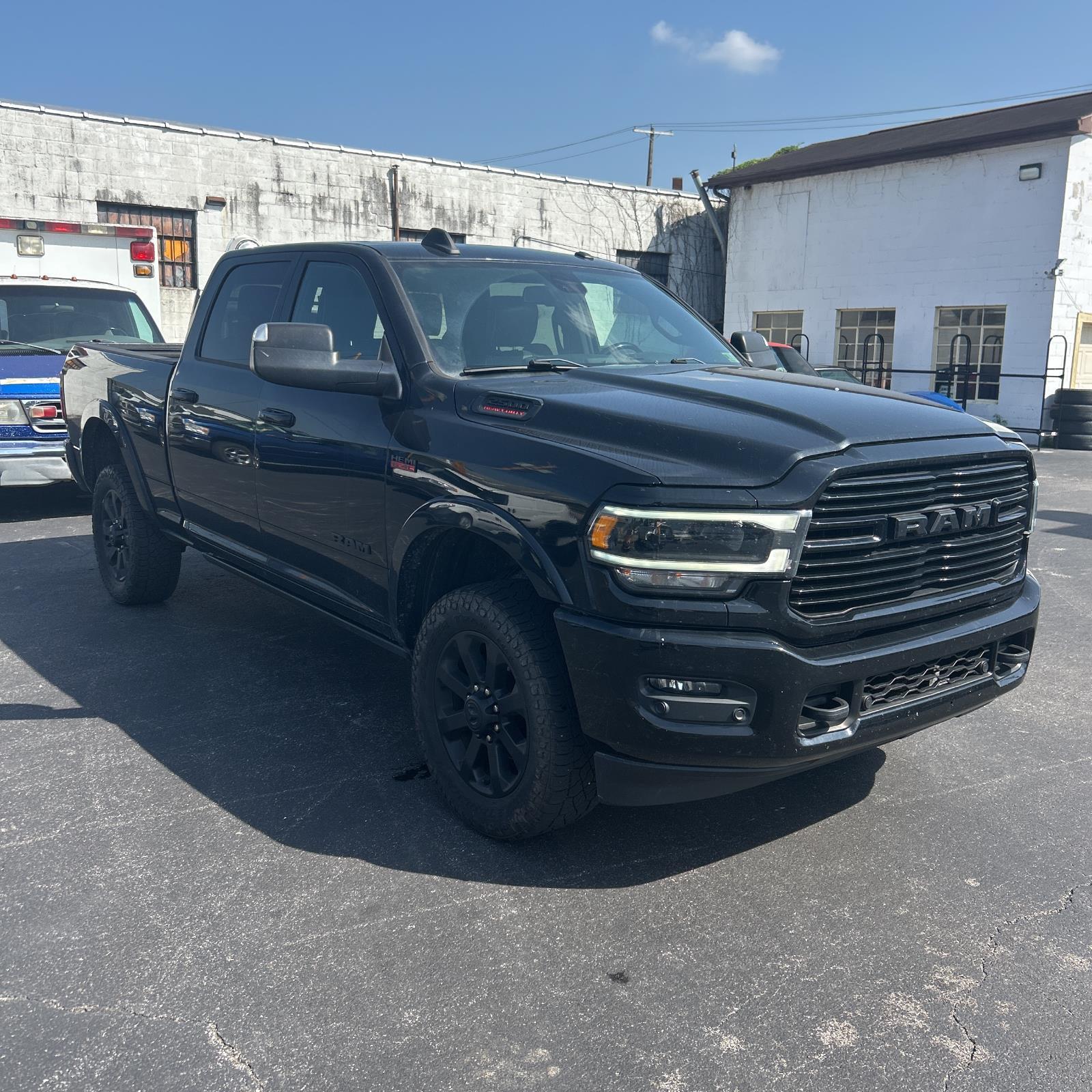 2019 RAM 2500 Laramie 4X4 Crew Cab SWB's photo