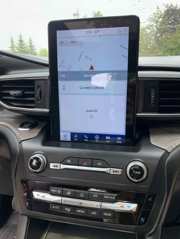 2020 Ford Explorer Platinum photo 28