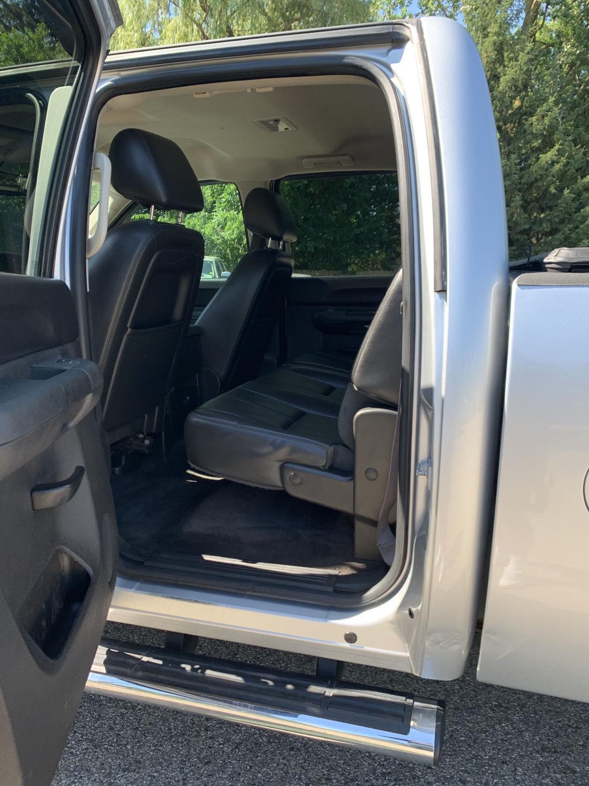 2013 Chevrolet Silverado 2500HD LT photo 14