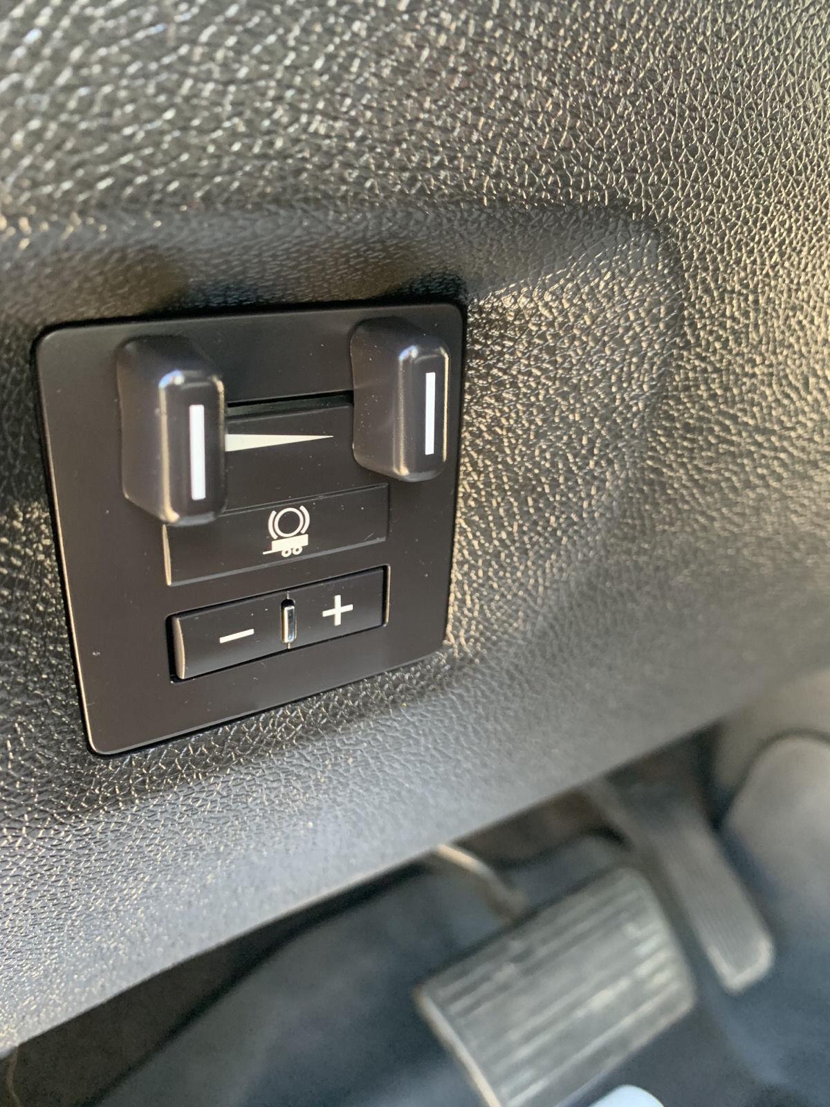 2013 Chevrolet Silverado 2500HD LT photo 28