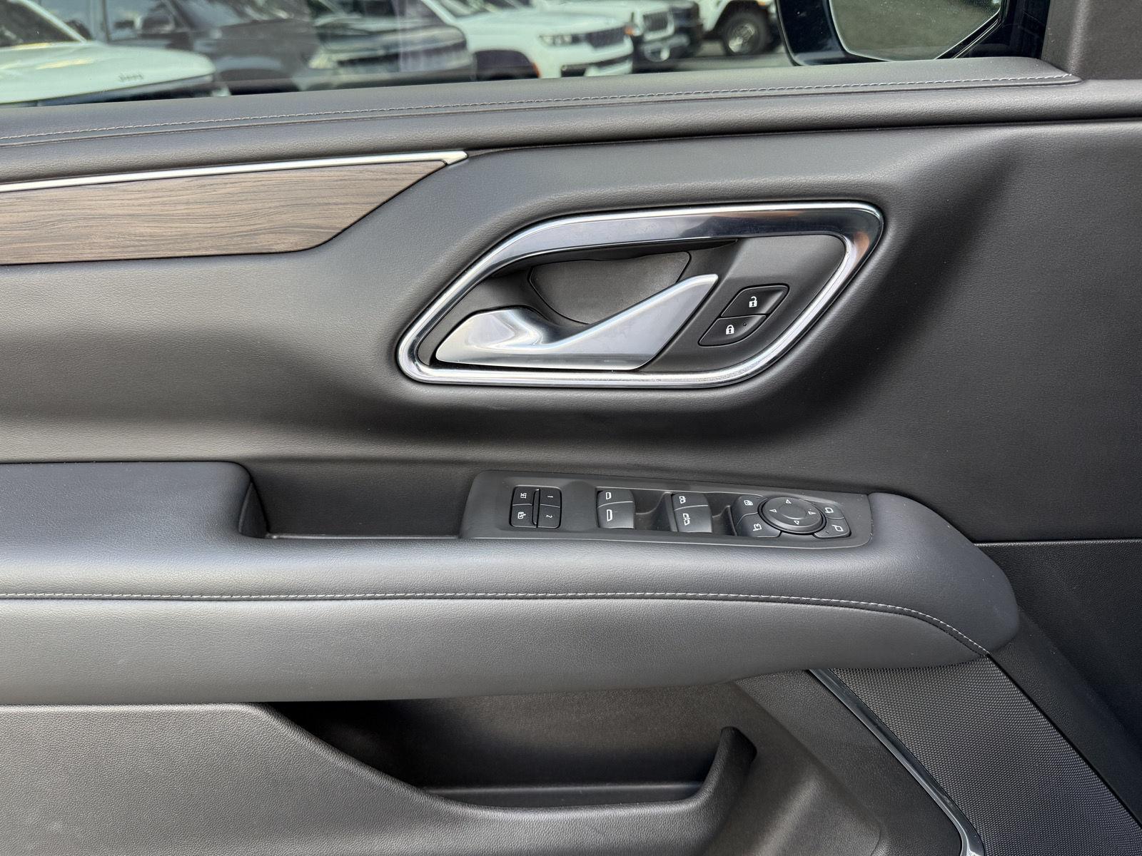 Used 2022 Satin Steel Metallic Chevrolet Z71 image 14