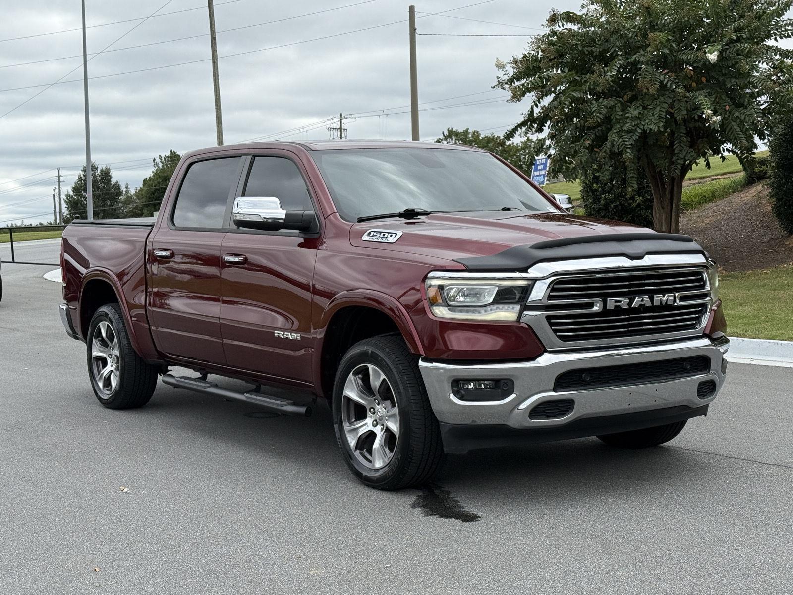 Used 2019 Delmonico Red Pearlcoat Ram Laramie image 7