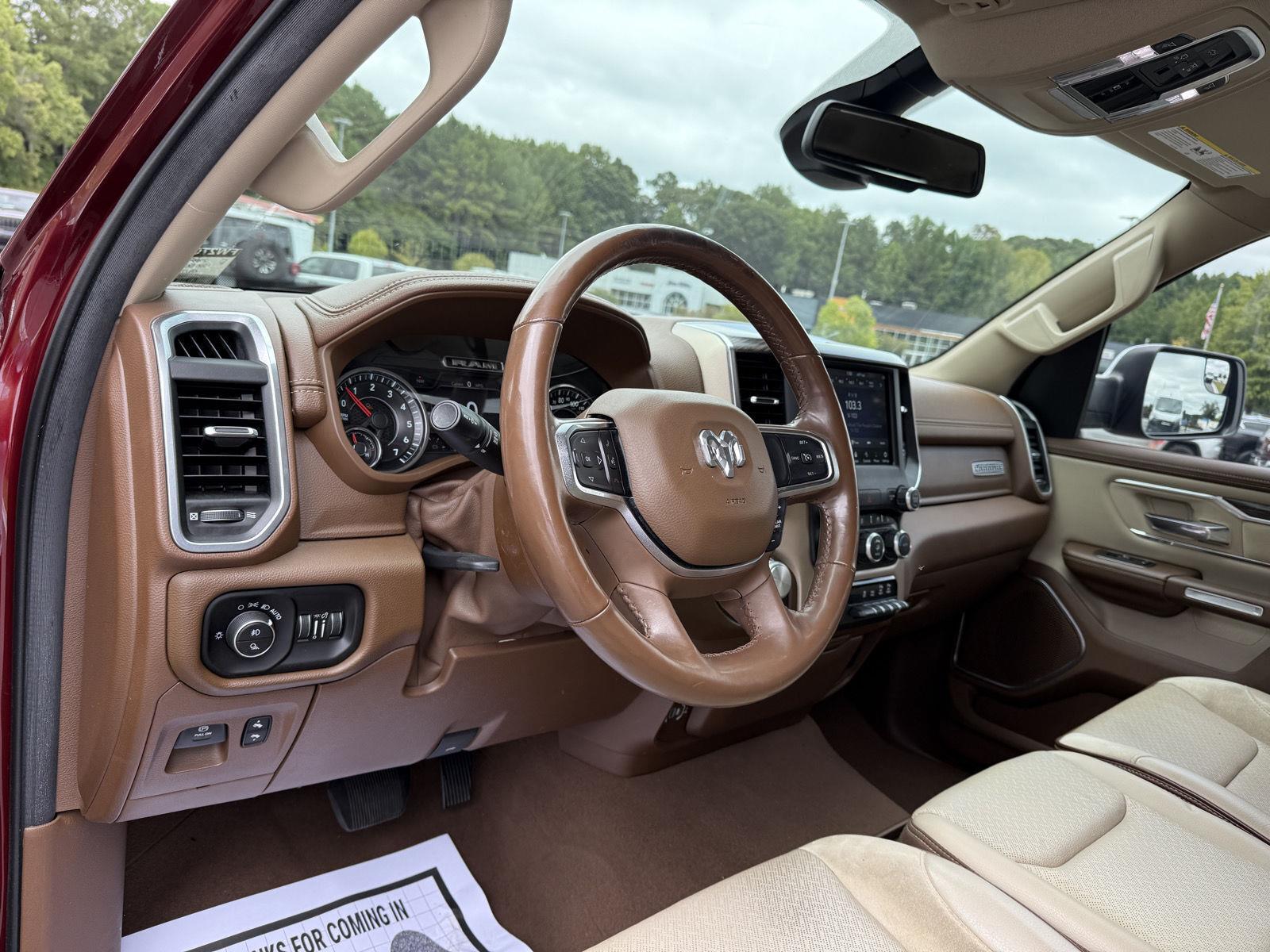 Used 2019 Delmonico Red Pearlcoat Ram Laramie image 16