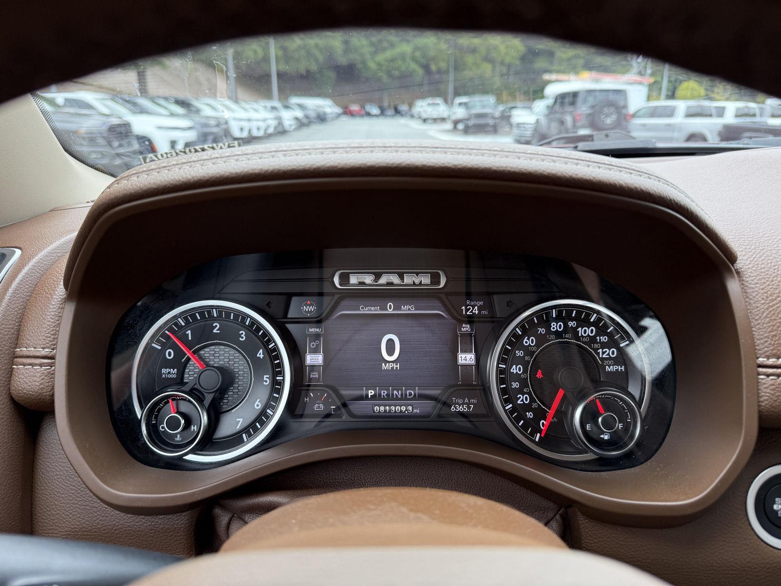 Used 2019 Delmonico Red Pearlcoat Ram Laramie image 17
