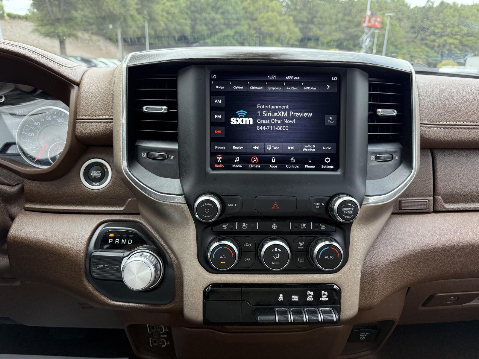 Used 2019 Delmonico Red Pearlcoat Ram Laramie image 18