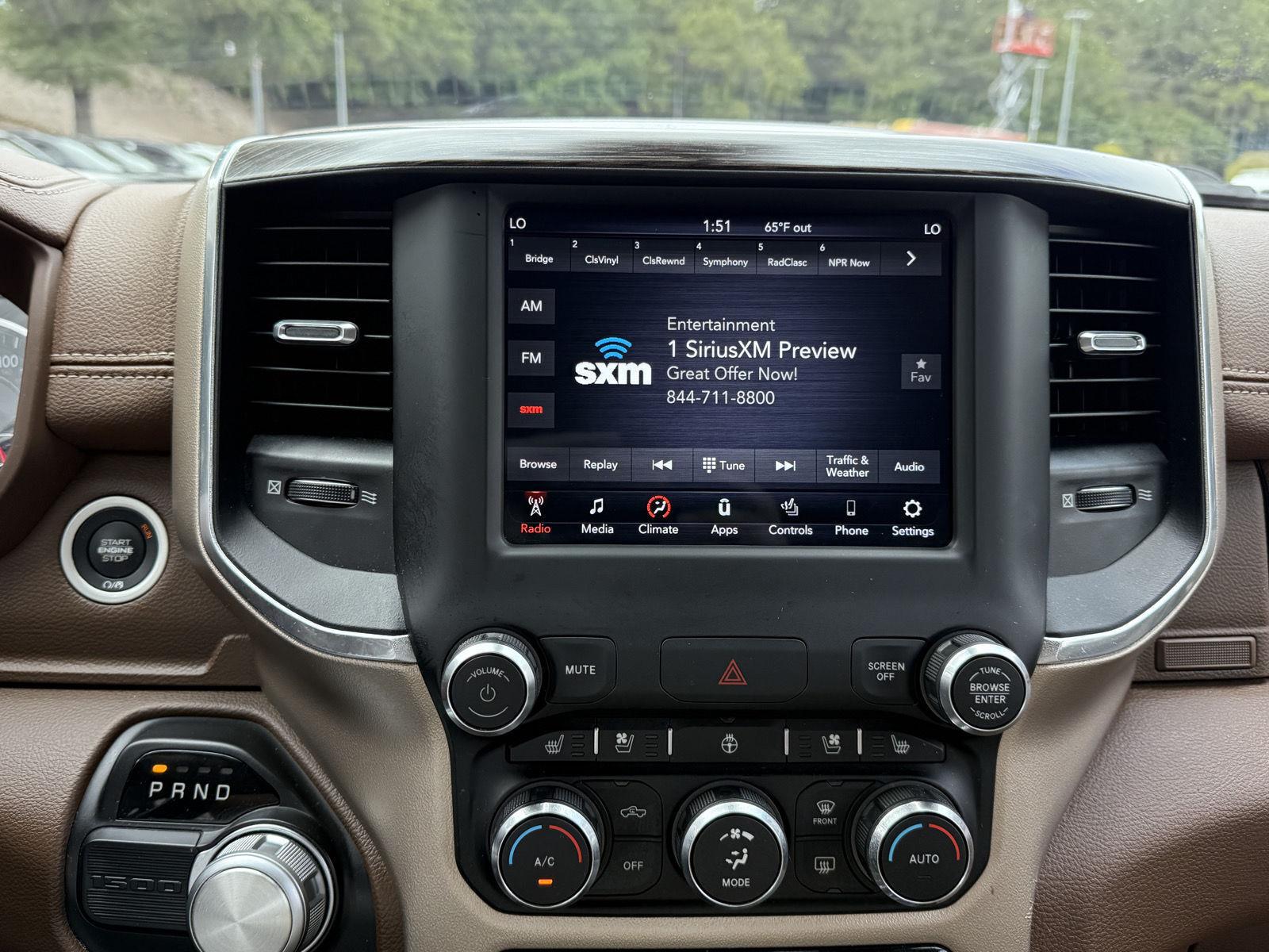Used 2019 Delmonico Red Pearlcoat Ram Laramie image 19