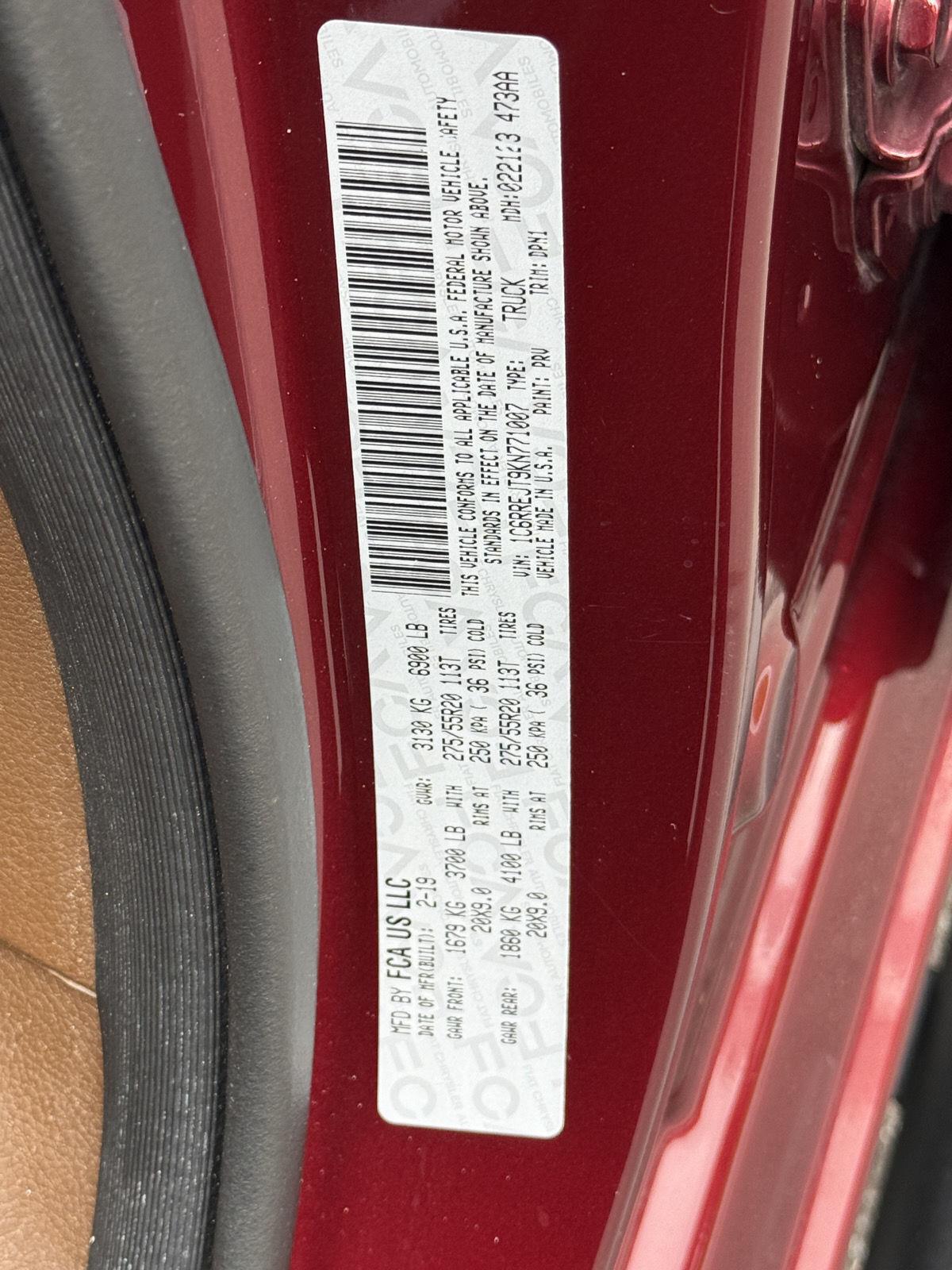 Used 2019 Delmonico Red Pearlcoat Ram Laramie image 32