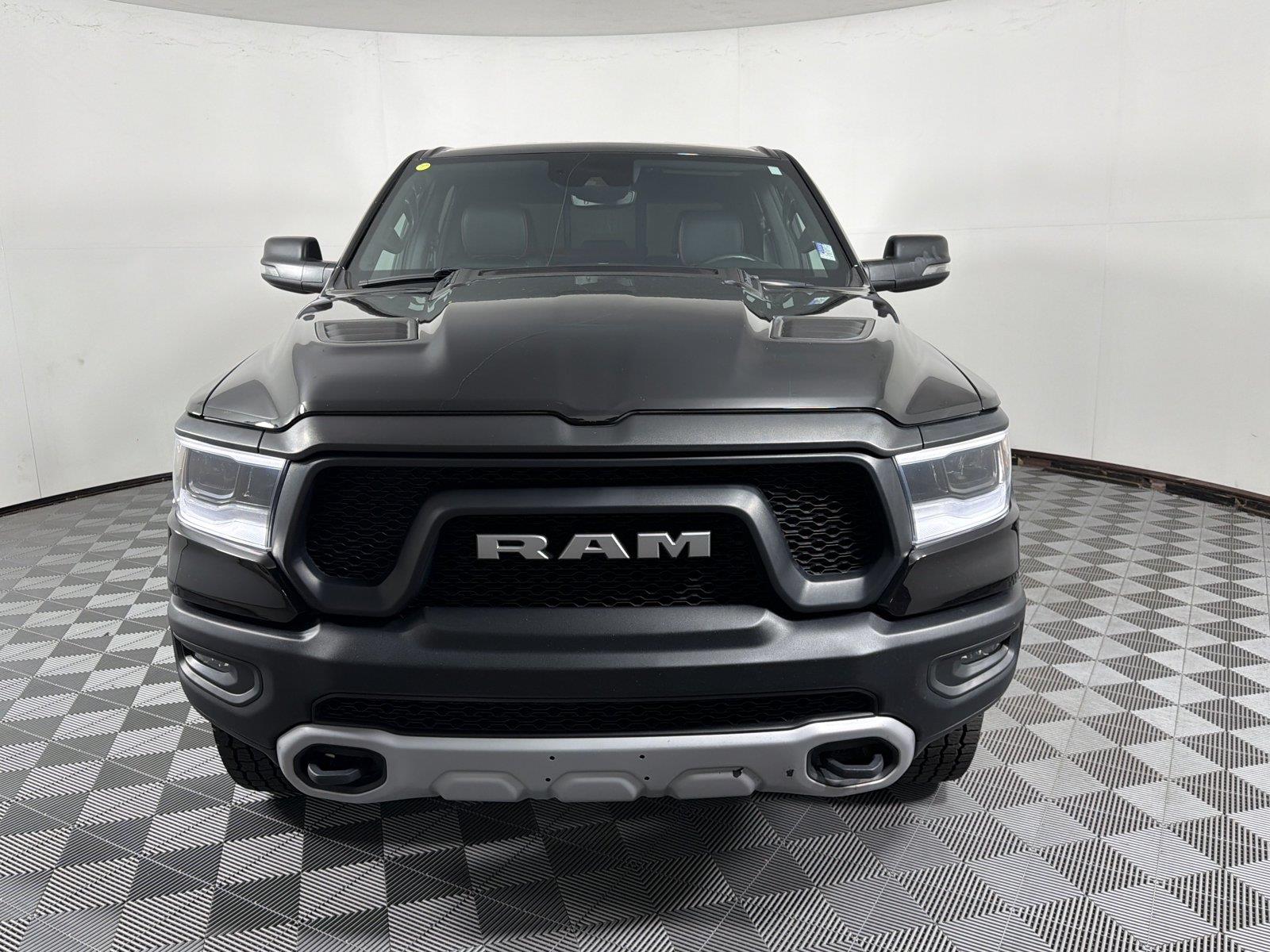 Used 2024 Diamond Black Crystal Pearlcoat Ram Rebel image 2