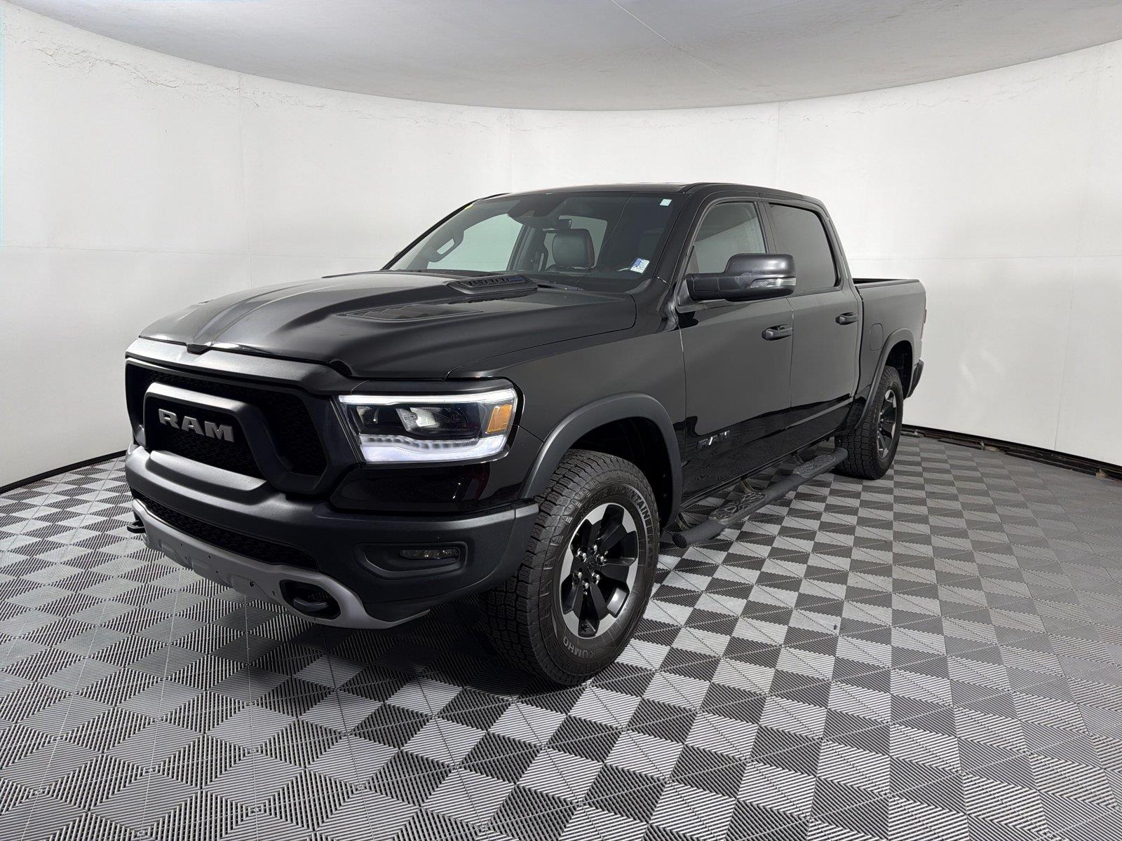 Used 2024 Diamond Black Crystal Pearlcoat Ram Rebel image 3