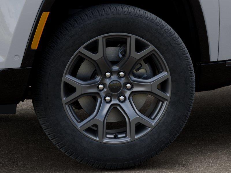 New 2026 Bright White Clear-Coat Exterior Paint Jeep Limited Altitude image 8