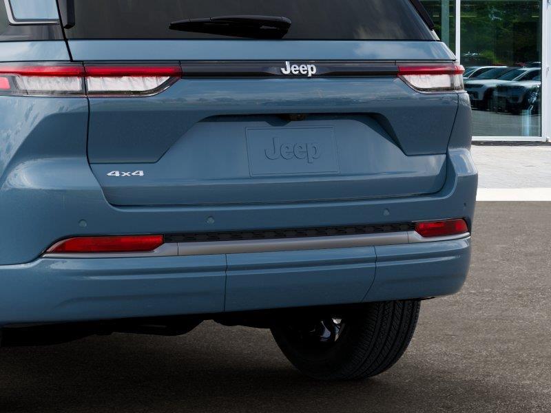 New 2026 Steel Blue Exterior Paint Jeep Limited Reserve image 13