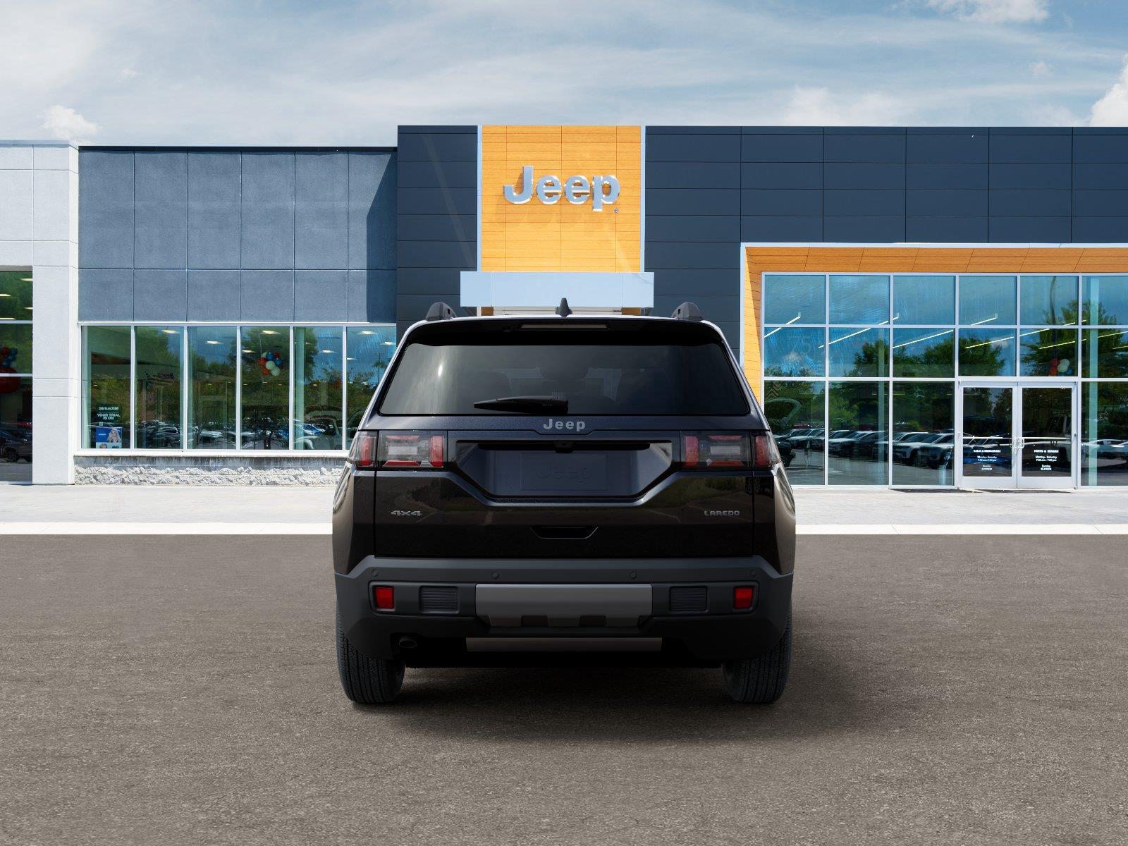 New 2026 Diamond Black Crystal Pearl-Coat Exterior Paint Jeep Laredo image 7