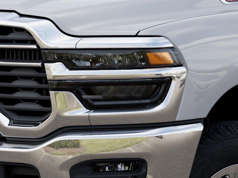 New 2025 Bright White Clear-Coat Exterior Paint RAM Tradesman image 10