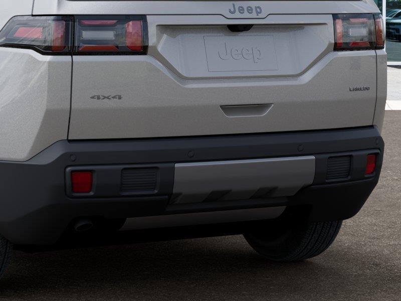 New 2026 Silver Zynith Clear-Coat Exterior Paint Jeep Laredo image 13