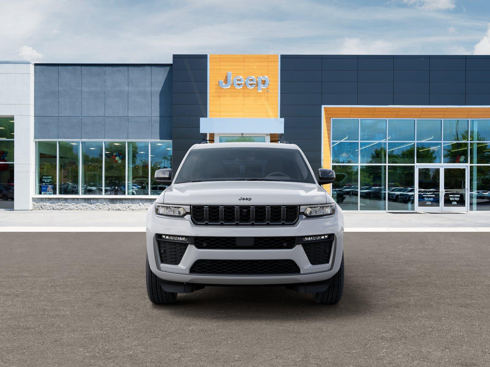 New 2026 Bright White Clear-Coat Exterior Paint Jeep Limited Reserve image 6