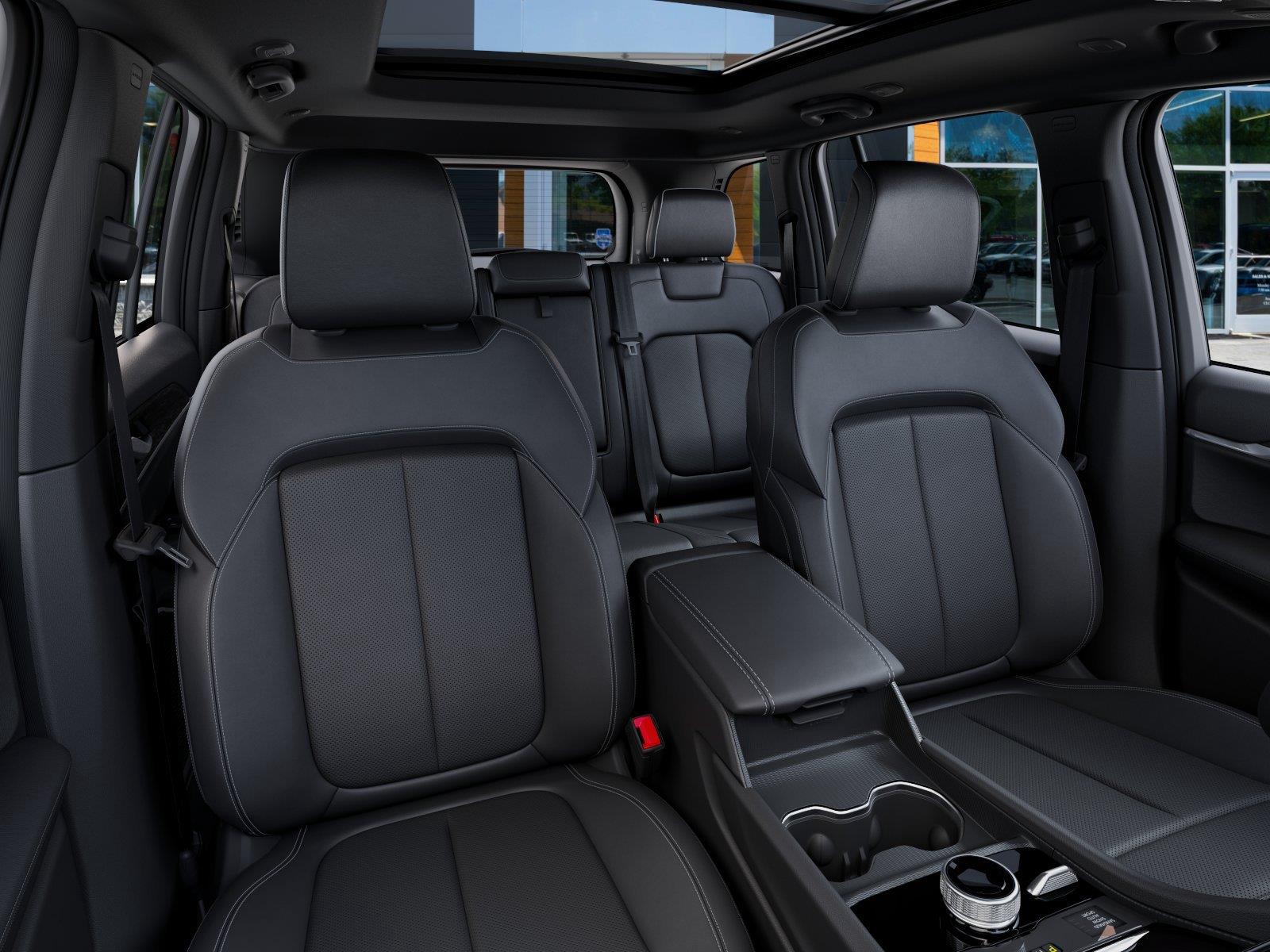 New 2026 Bright White Clear-Coat Exterior Paint Jeep Limited Reserve image 16