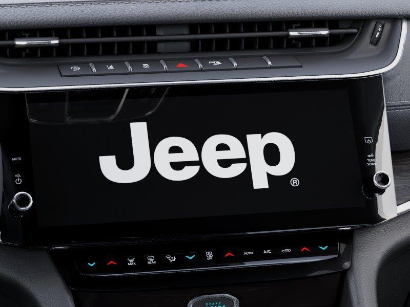 New 2026 Bright White Clear-Coat Exterior Paint Jeep Limited Reserve image 18