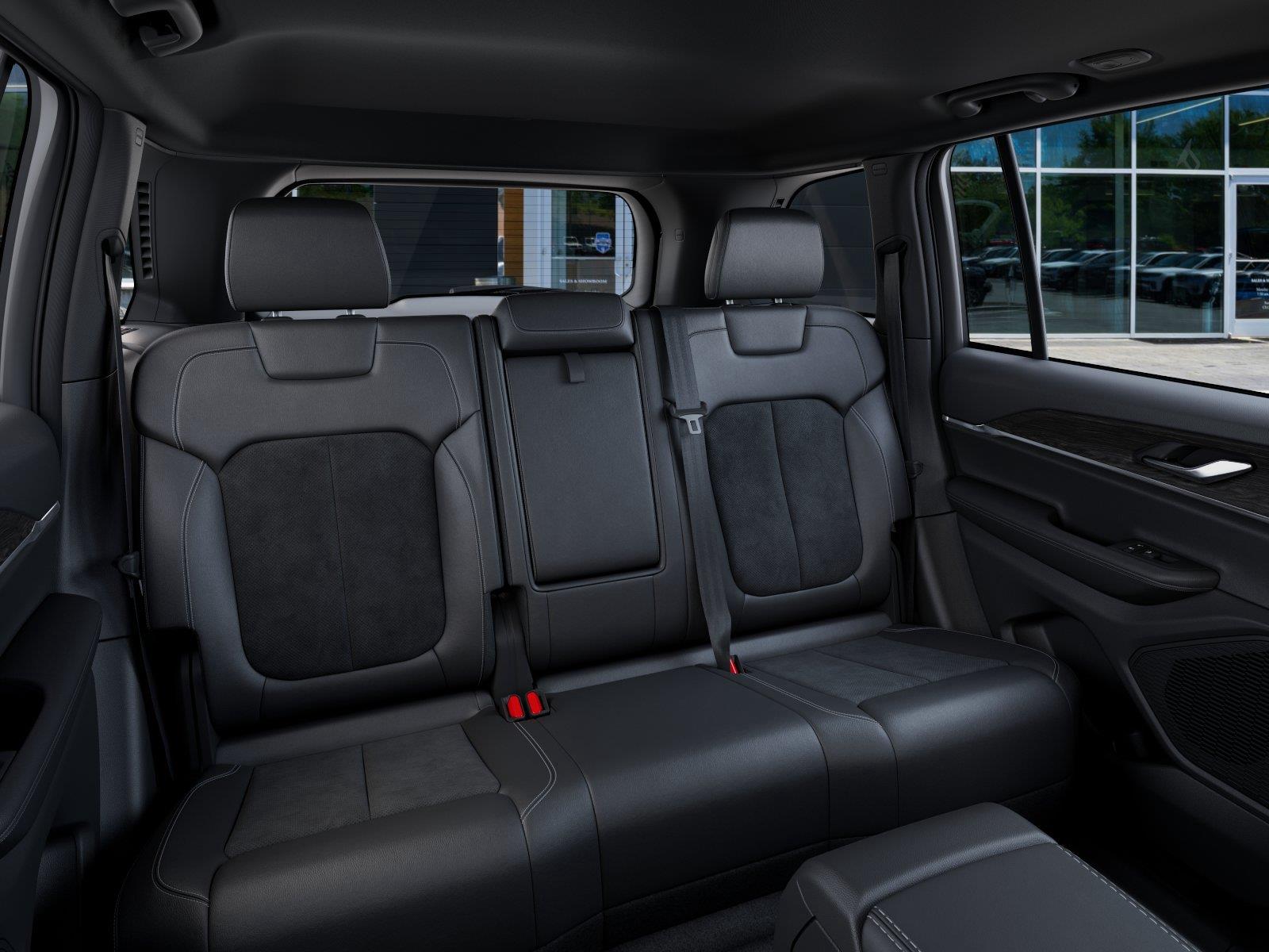 New 2027 High-Gloss Black Paint Jeep Laredo Altitude image 15