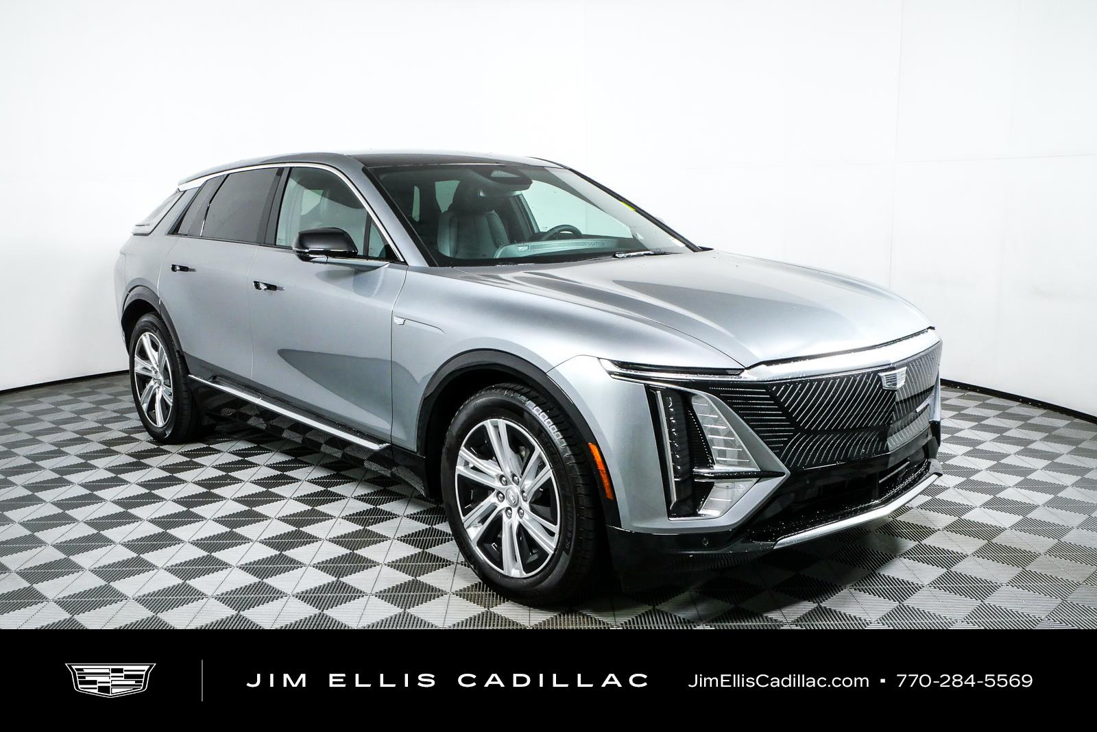 Argent Silver Metallic 2024 Cadillac LYRIQ SUV / Crossover Rear-Wheel Drive Automatic