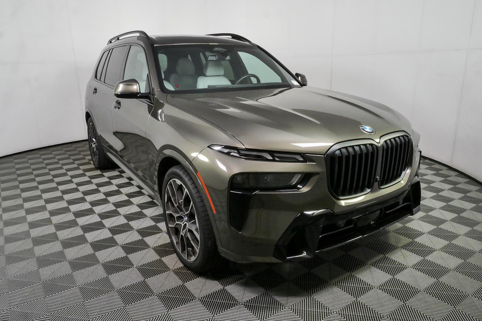 Manhattan Green Metallic 2025 BMW X7 SUV / Crossover All-Wheel Drive Automatic