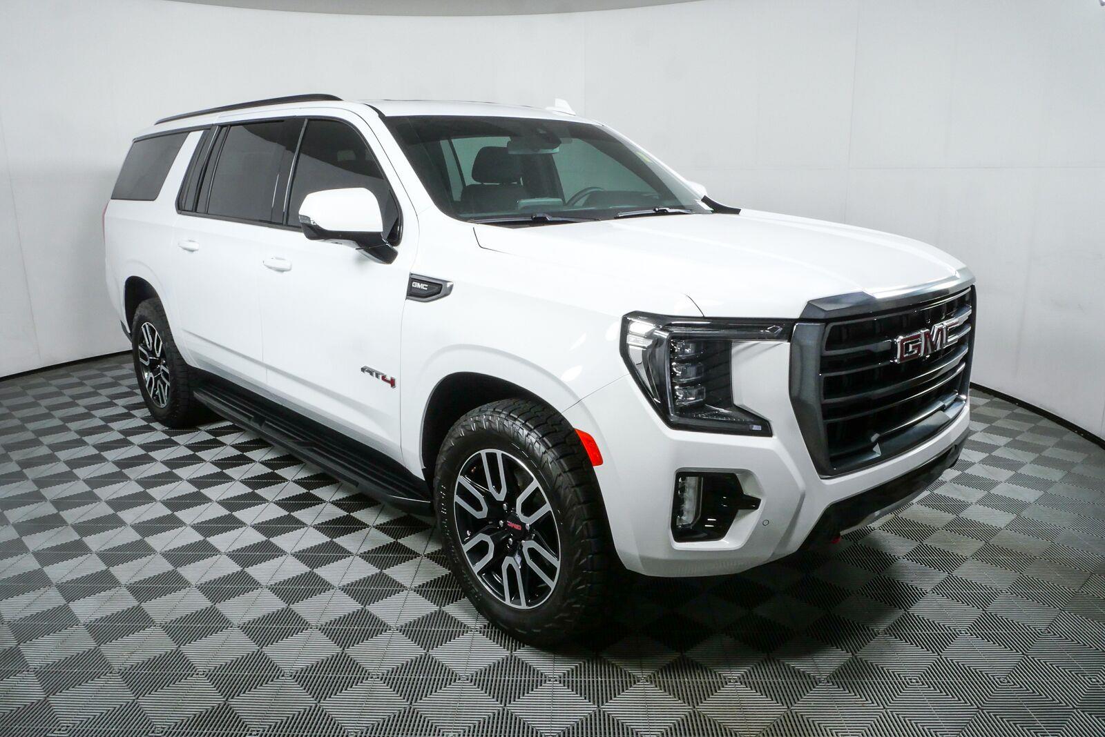Summit White 2021 GMC Yukon XL SUV / Crossover Four-Wheel Drive Automatic
