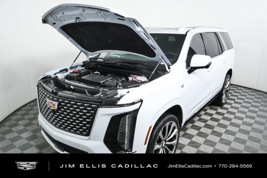 Vibrant White Tricoat 2026 Cadillac Escalade SUV / Crossover Four-Wheel Drive Automatic