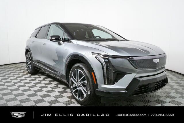 Argent Silver Metallic 2027 Cadillac OPTIQ SUV / Crossover All-Wheel Drive Automatic