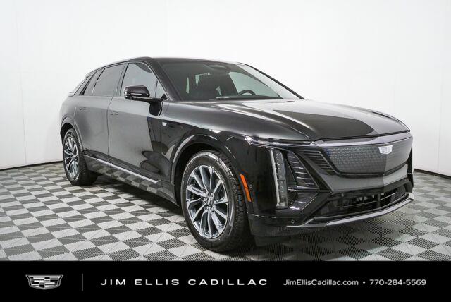 Stellar Black Metallic 2027 Cadillac LYRIQ SUV / Crossover Rear-Wheel Drive Automatic