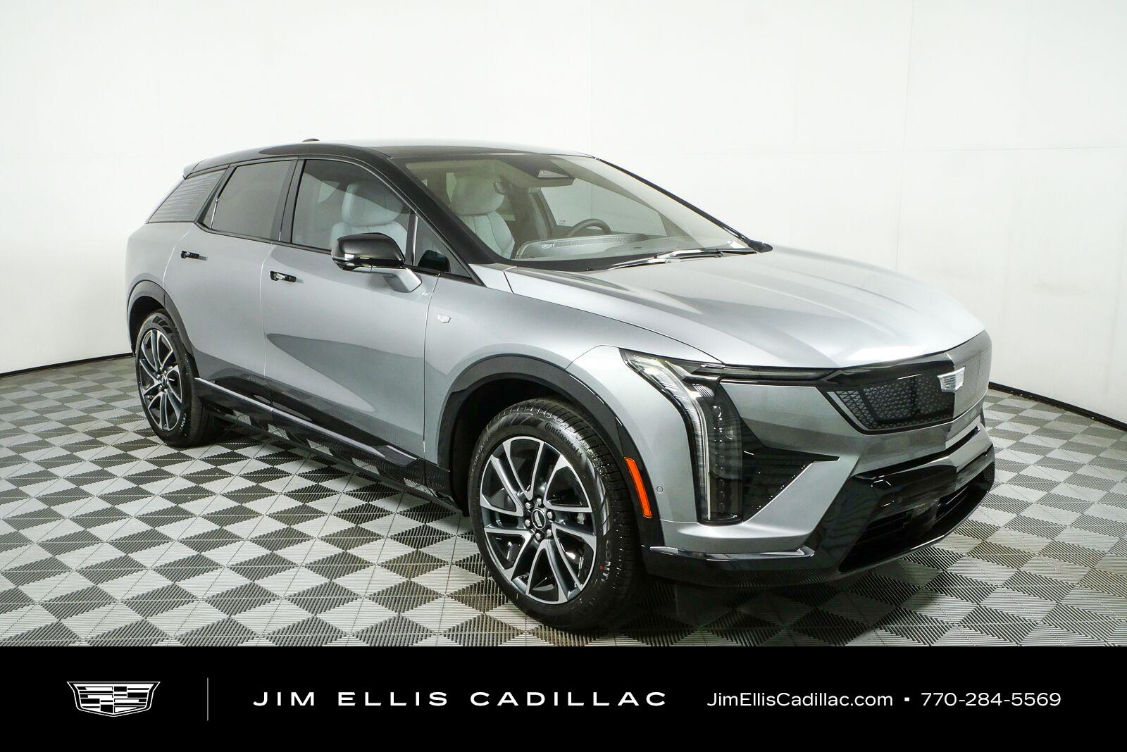 Argent Silver Metallic 2027 Cadillac OPTIQ SUV / Crossover Rear-Wheel Drive Automatic