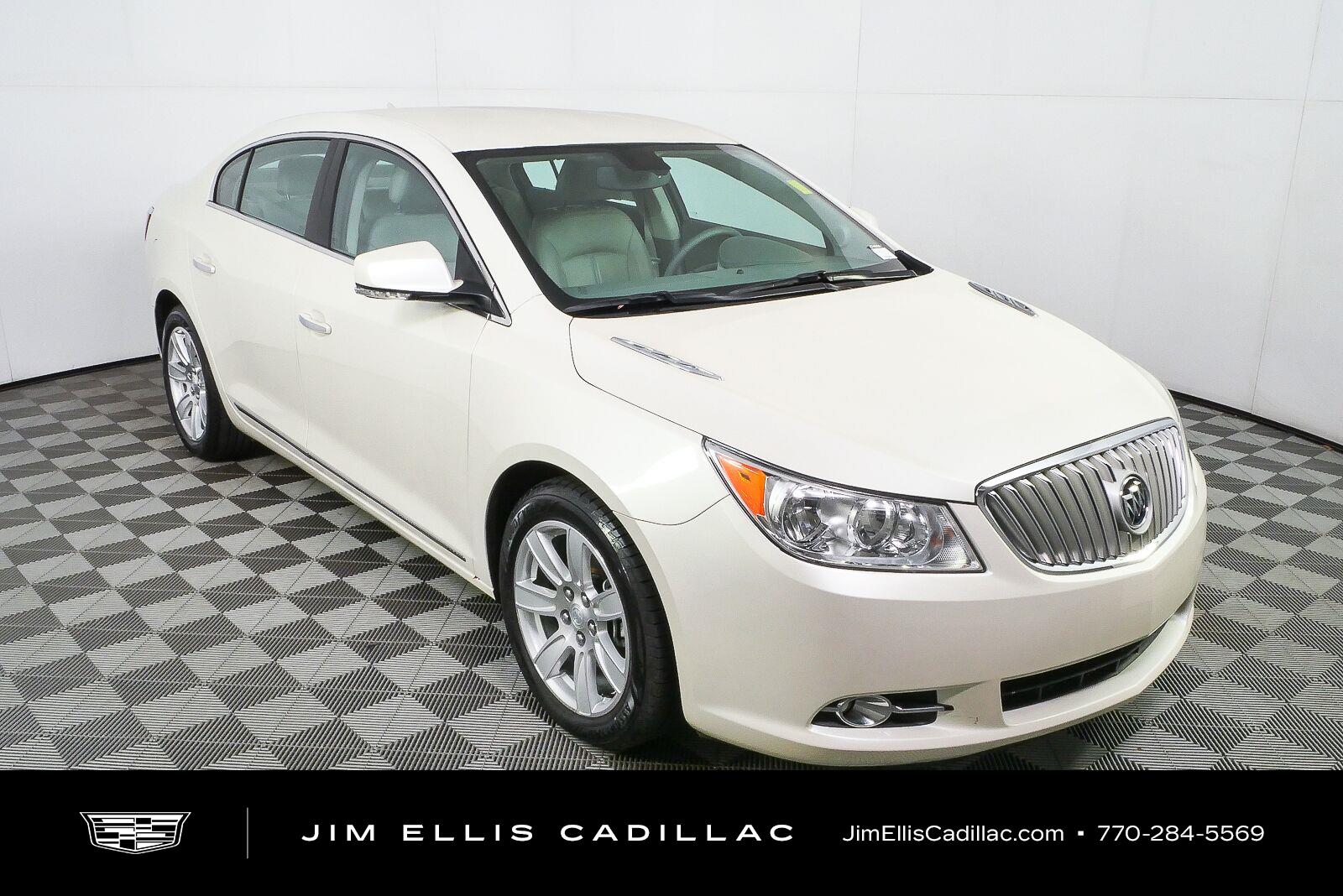 White Diamond Tricoat 2010 Buick LaCrosse Sedan Front-Wheel Drive 6-Speed Automatic Overdrive