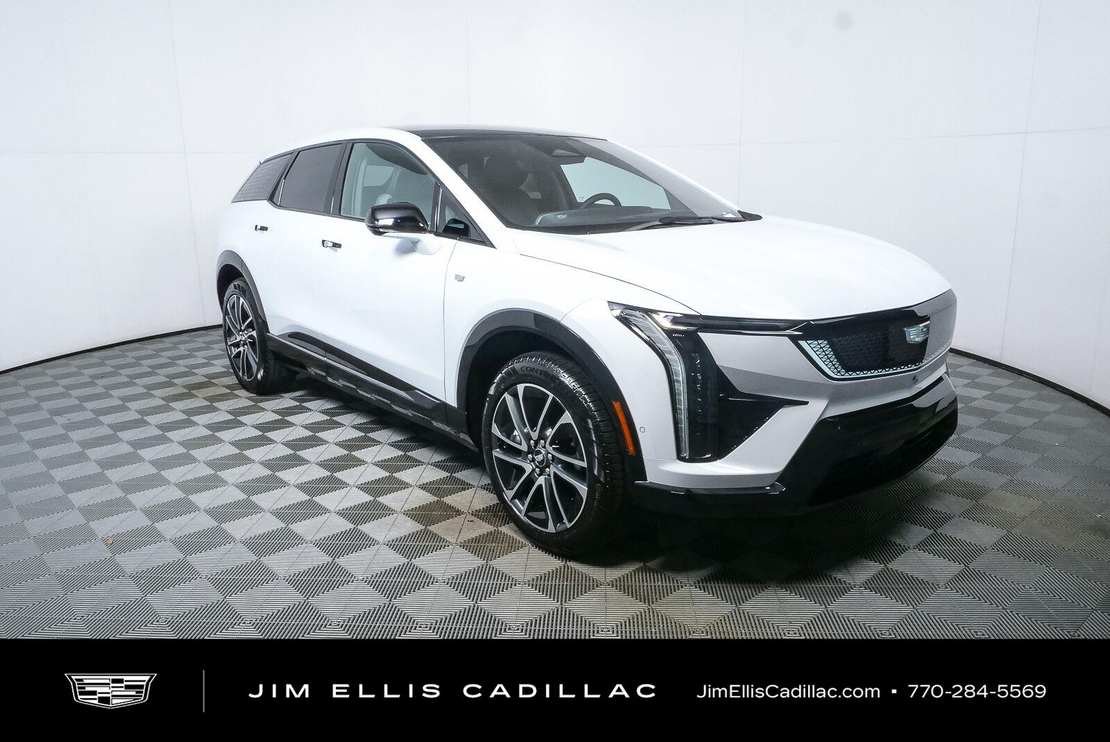 Vibrant White Tricoat 2027 Cadillac OPTIQ SUV / Crossover Rear-Wheel Drive Automatic