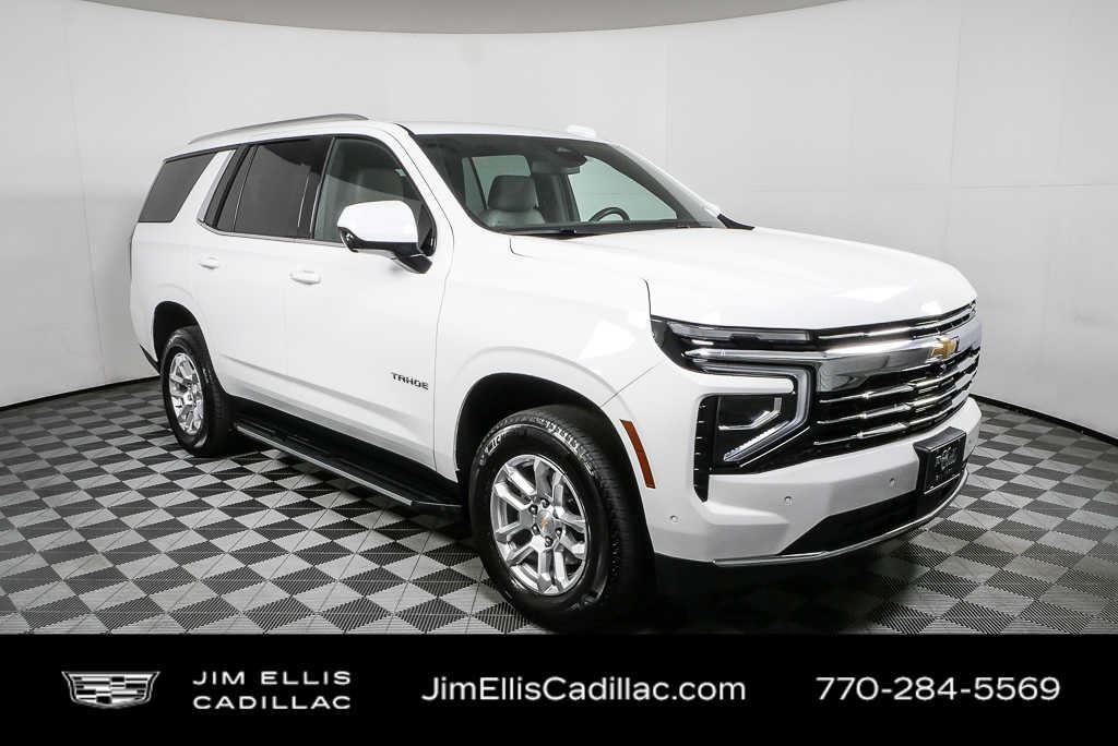 Summit White 2025 Chevrolet Tahoe SUV / Crossover Four-Wheel Drive Automatic