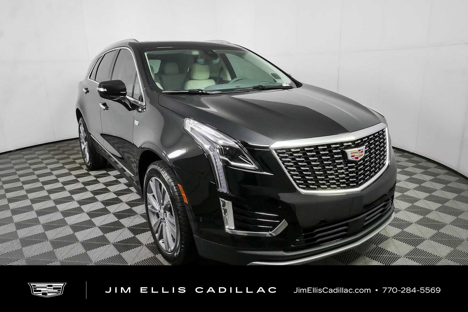 Stellar Black Metallic 2026 Cadillac XT5 SUV / Crossover Front-Wheel Drive 9-Speed Automatic